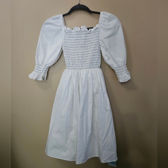 NWT Storets Puff Sleeve Smocked Dress White Women's Size S/M 100% Cotton - Picture 1 of 5